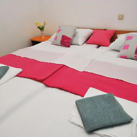 Sea Star - One Bedroom With Balcony A1 Mlini