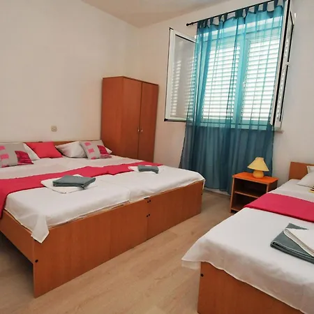 Sea Star - One Bedroom With Balcony A1 Mlini