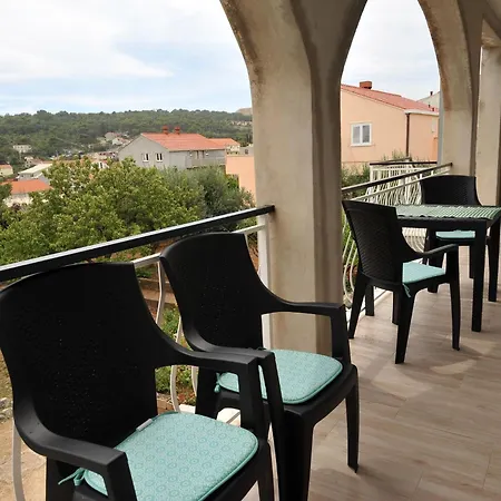 Sea Star - One Bedroom With Balcony A1